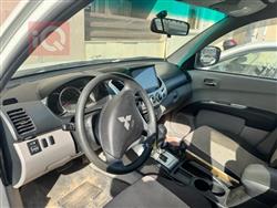 میتسوبیشی L200